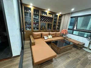 bán nhà cầu giấy - 7 tầng thang máy - 1 bước ra phố - vừa ở vừa kinh doanh văn phòng