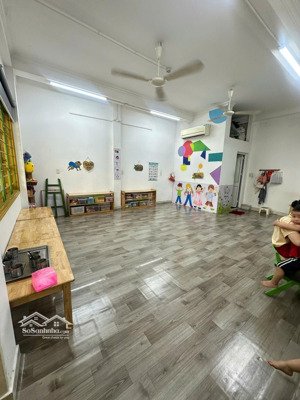 thạch bàn- nguyên căn 2 tầng- 226m2 - làm vp, cty, mầm non