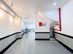 chdv hiếm 13,5 tỷ * 56 m2 - 7 tầng tại đống đa , dt 70tr/tháng , 18pkk - pccc&gpxd đầy đủ