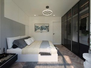 chính chủ bán căn 2pn tòa vip times city dt 75m2 ban công hướng bắc cos slot ô tô.lh: 