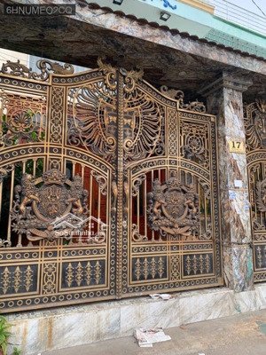 - biệt thự mặt tiền - bình tân - 143m2 -5,9 x 22 - 4 tầng - giá chỉ 9,3 ty.