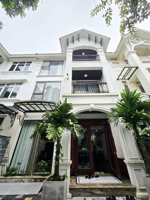 bán biệt thư gleximco lê trọng tấn - dt160m2 - 4 tầng - mt8m - nhà đẹp - vừa ở vừa làm văn phòng