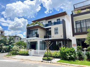 biệt thự trần anh riverside trung tâm bến lức chỉ 1ty1