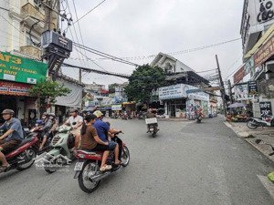 bán nhà mặt tiền kinh doanh tại đoàn thị kia, dĩ an, bình dương, giá siêu hời 6 tỷ, 117m2