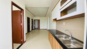 bán nhanh căn hộ 2pn2wc chỉ 1ty35 có sẵn sổ cạnh ql13