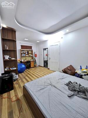 NHÀ MẶT PHỐ LÊ VĂN LINH – TRUNG TÂM HOÀN KIẾM – NHÀ 6 TẦNG ĐẸP – MẶT TIỀN 4.52M – HIẾM NHÀ BÁN