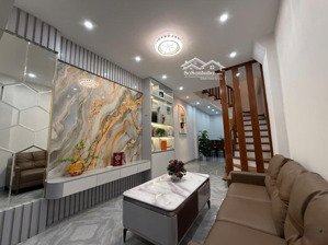bán gấp nhà đẹp liên mạc - thượng cát lô góc ô tô 44m 5tầng giá 5,x tỷ