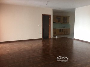 cho thuê 17t8 trung hòa nhân chính, 14 triệu vnd, 115m2, 3pn + 2wc, đủ đồ, vào ở ngay