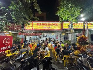 cực hiếm! mặt phố nguyễn khang 100m2 mt 15m. vỉa hè rộng, giá 30tr, phù hợp bún phở, lẩu nướng