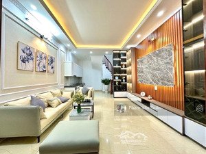 hiếm! nhà cực đẹp 39m2x5t đầy đủ nội thất. cách mặt phố 50m, ngõ nông - thẳng rộng phố trung kính