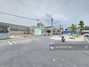 bán gấp đất đối diện cổng sân vận động dĩ an , mặt tiền đường hà huy giáp trung tâm tp dĩ an