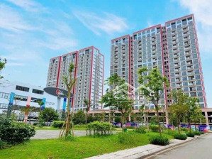 chính chủ bán căn góc 3pn - 96,8m2 - tầng trung đẹp - ban công đông nam - view hồ