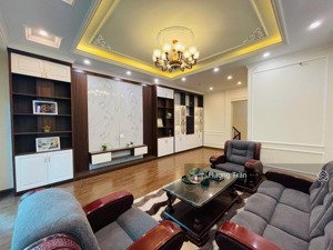 hiếm! nhà cực đẹp 42m2x7t thang máy. ngõ thông, ô tô đỗ, kđt ciputra phố lạc long quân, phú thượng.