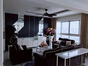 bán penthouse happy valley dt 240m,5pn,3wc,sổ hông, ô xe hơi. giá thoả thuận. lh 