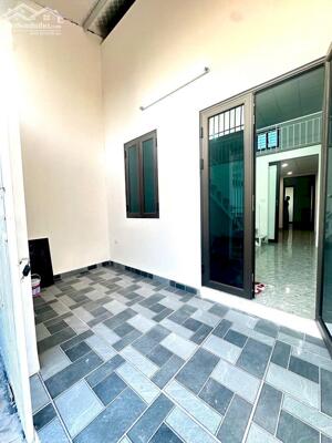 NHÀ ĐẸP NINH SỞ, NGÕ TO RỘNG RÃI, SÁT Ô TÔ, GẦN TRỤC CHÍNH ĐÔNG MỸ, GIÁ ĐẦU TƯ , SỔ VUÔNG