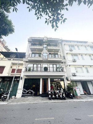 mặt phố hồ tây - 5 nổi 1 hầm- thang máy - 2 thoáng trước sau - văn phòng- kinh doanh tốt