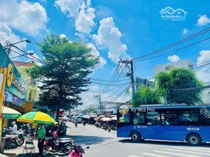 47.5tr/m2-bán dãy trọ 2tầng, thu nhập 240tr/năm, ngay lê văn việt, ngang 10m bề thế, nở hậu tài lộc