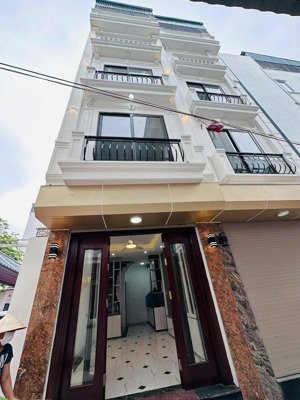 bán nhà mặt phố ngọc hồi, 43m2, 5 tầng 4 ngủ, vừa ở vừa kinh doanh, giá cực chất 13 tỷ có tl