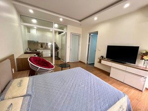 cho thuê căn hộ 1 ngủ tách bếp (40m2) waterfront city, full nội thất.