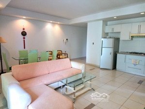 gia đình bán căn góc cc central plaza 91 phạm văn hai q.tb 60m2 2p 2wc. giá 3,85 tỷ. lh 