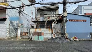 nhỉnh 4 tỷ sở hữu ngay căn nhà 1 trệt 1 lầu mặt tiền đường số 8, gần chùa vạn đức. 66m2 giá rẻ