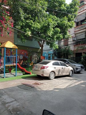 bán nhà vương thừa vũ, ô tô đỗ cổng, lô góc, mặt tiền 7.5m