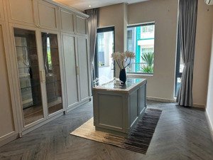 bán nhà 5 x 19m - xây 1 trệt 2 lầu đường lê quang định - phường 7 - giá 15.2 tỷ