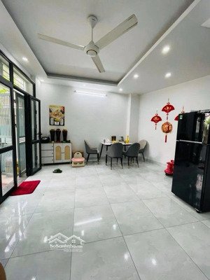 bán nhà mới đường lê trọng tấn cạnh park city 35m2x5 tầngxmặt tiền 4,5m full nội thất chỉ 6,25 tỷ