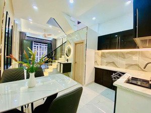 cần tiền bán nhà hẽm quang trung, p. 10, q. gò vấp. dt: 40m2, 3pn 2wc. giàm ngay 150tr còn 4,85tỷ.