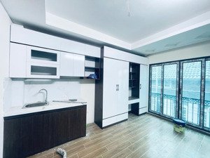 siêu phẩm - bán toà ccmn đối diện cđ fpt - xây mới 6t - 10p kk - doanh thu 50tr/1 thg - dt 50mx4m