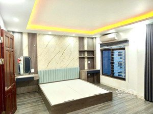 bán gấp nhà mới ngay cuối đường bà triệu cạnh chợ hà đông- căn góc dt 40m2x3 tầng chỉ 6,1 tỷ