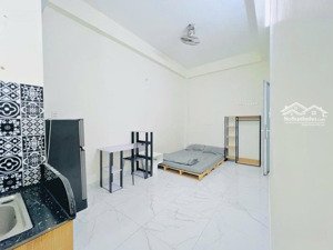 căn hộ dịch vụ thống nhất p16 - hẻm xe tải thông - 132m2 - 5 tầng - 12 phòng - tn 75tr - từ 14 tỷ