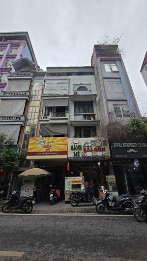 cần bán gấp nhà 4 tầng mặt phố chùa láng 170m2. giá 157 tỷ có thương lượng
