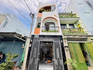 nhà xây mới cạnh chợ an nhơn gò vấp