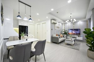 cho thuê chcc bàu cát ii, tân bình lock a mới dt 70m2 2pn 2wc, giá 11tr lh 0703,445,188 trân