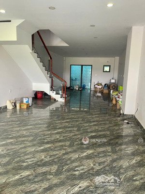 nhà nguyên căn 5x22m, hầm 4 tầng (sd 425m2), có 5pn 5wc, full máy lạnh, có hầm xe. giá chỉ 30tr/th