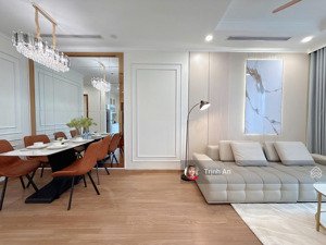 căn góc sáng 2 ngủ park12 76m² full nội thất, có hđ thuê 18tr/tháng, giá tốt