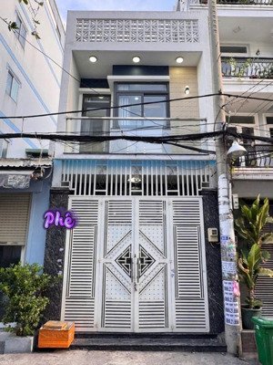 chính chủ ngộp bank bán gấp nhà như ảnh , shr sẵn , giá chốt nhanh 1 tỷ 350 .