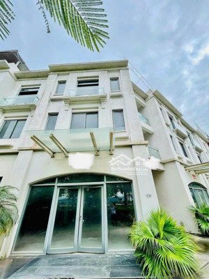 bán shophouse 310m2, tại hoàng quốc việt, bãi cháy, hạ long, quảng ninh
