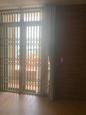 biệt thự nhà vườn - cho chuyên gia, nhân viên công ty hoặc làm văn phòng.