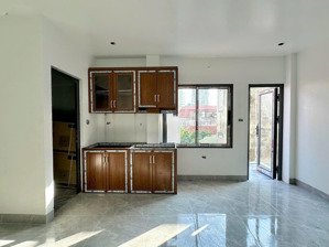 khai trương ccmn thuỵ khê có ban công, giếng trời, cửa sổ thoáng, full đồ, vskk,...