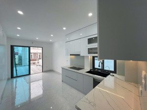 bán nhà phân lô vỉa hè ô tô tránh phú diễn 50m2 7t 17 tỷ mt 4m