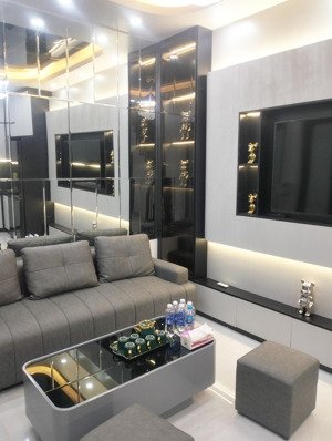 nhà 4 tầng - 6.35 tỷ - trần khát chân