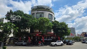 bán toà nhà góc hai mặt tiền đường lê thị chợ diện tích 355m2 sổ hồng hoàn công đầy đủ giá chỉ 98tỷ