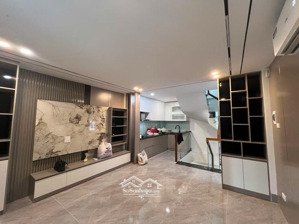 ngọc trì - lô góc 2 thoáng - ô tô vào nhà - kinh doanh - gần cổ linh