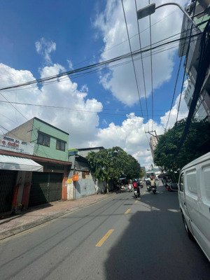 bán nhà mt lương thế vinh dt 5x20.5 lửng giá 12.2 tỷ (120tr/m)