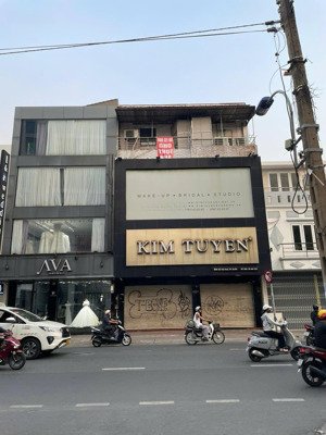 góc 2mt hồ văn huê, phú nhuận (9.8x18m) h + 7 lầu, hđ 110 triệu/th, gía: 30 tỷ