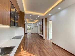 bán chung cư sico nguyễn hoàng giao trần bình, 70m2, 2 ngủ, 2vs, căn góc, tầng đẹp, đã sửa, giá 3t3