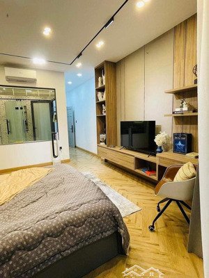 cách mặt tiền 20m - nhà đẹp vào ờ ngay nguyễn văn đậu, bt - 4x12m , 4 tầng chỉ 8,5 tỷ 