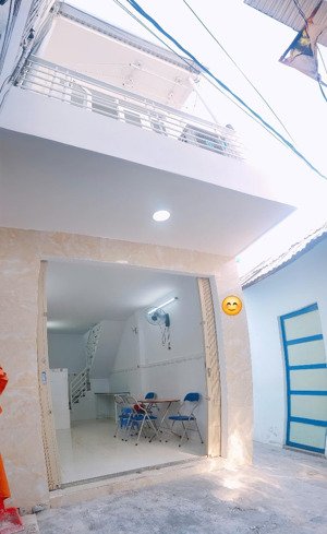 bán nhà 2 tầng - 2 mặt tiền - gần chợ phương sài - giá siêu mềm chỉ 1ty750